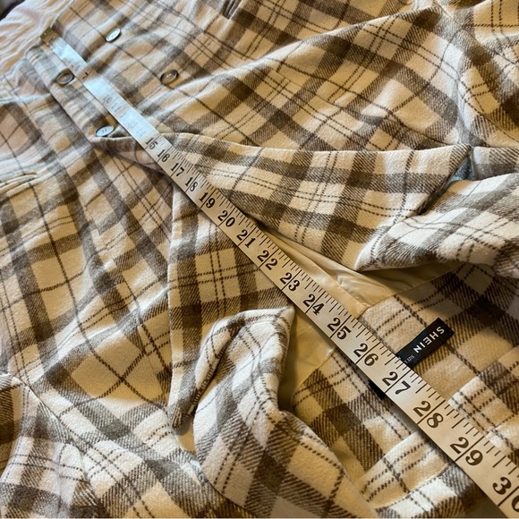 NWOT SHEIN cream/tan plaid dress coat - Picture 12 of 13